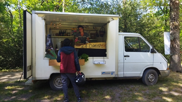 Cover image of the project La Déambule : épicerie mobile et locale