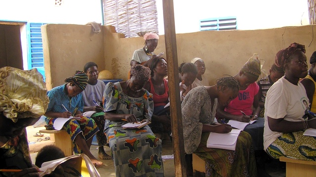 Cover image of the project Une école pour les femmes de Zongo. 