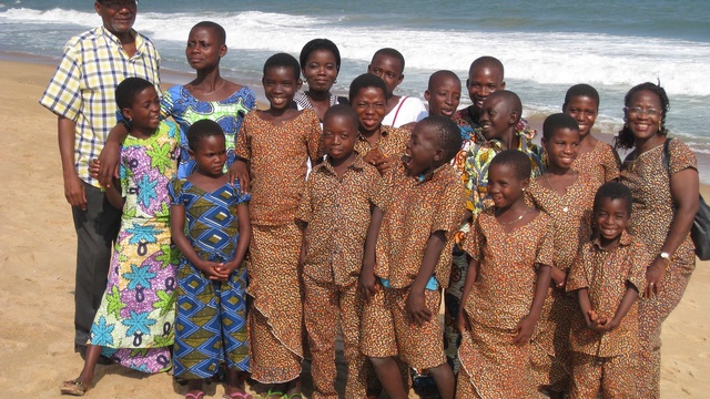 Cover image of the project Les Sourires du Togo