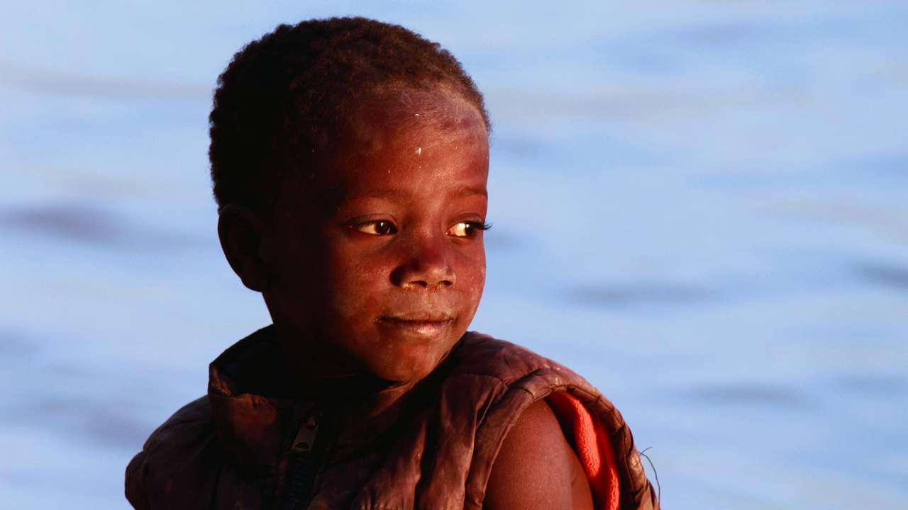 LA MAIN