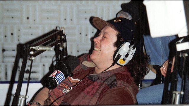 Cover image of the project Supernana, le livre sur l'animatrice radio culte