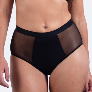 Super taille haute tulle noire