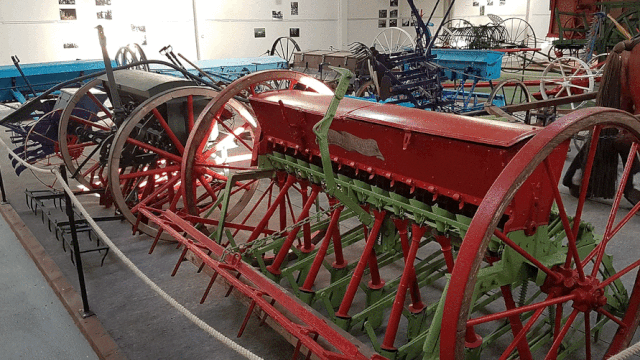 Cover image of the project Des Tracteurs et des Hommes