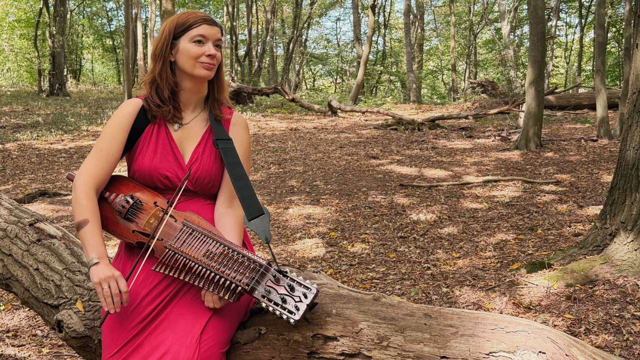 Ménestrelle, premier album de Marielle Vancamp - Ulule