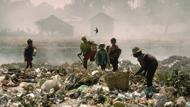 Image de couverture de la collecte Recyclage du plastique au Cambodge