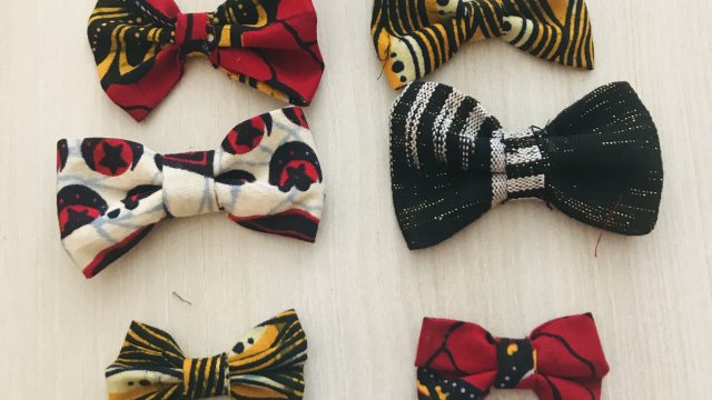 Cover image of the project Fabrication d'objets et bijoux en tissu wax