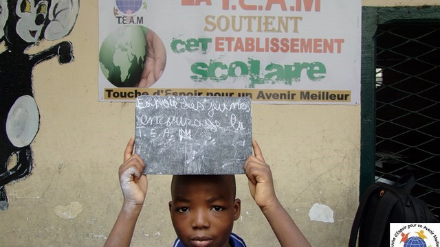Cover image of the project Écoliers en difficulté, la TEAM s’active!