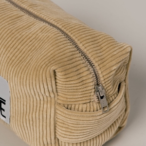 TROUSSE DE TOILETTE PAILLE