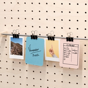 Porte Photos Mural - Idéal pour les Photos Polaroid, Mémo et Cartes