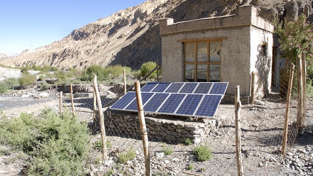 Cover image of the project Electrification de villages au Zanskar