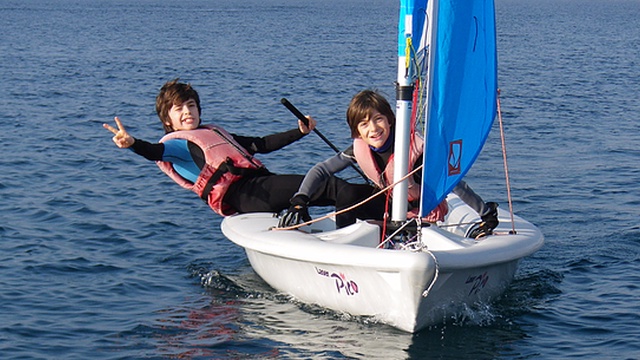 Cover image of the project La voile pour tous à Voilco-Aster