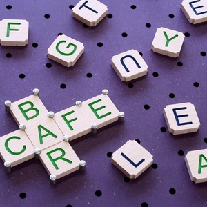 Lettres En Bois Pour Etageres Murales Façon Scrabble