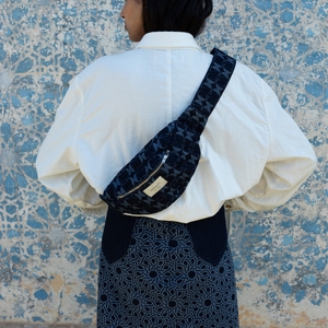 BANANE MONOGRAMME - INDIGO